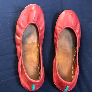 Red Tieks
